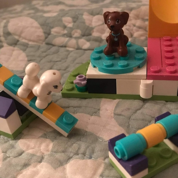 Lego Friends 41300 Puppy Championship Set (Used) - Picture 5 of 6